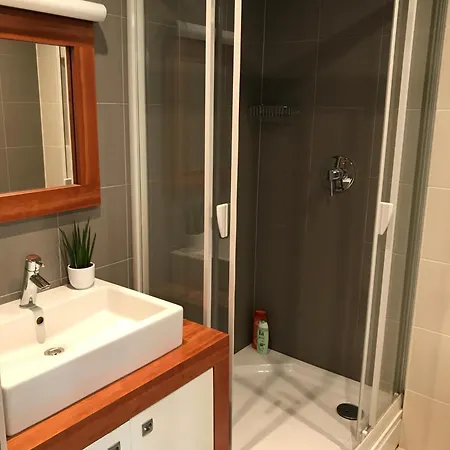 Smart With Free Parking Apartment